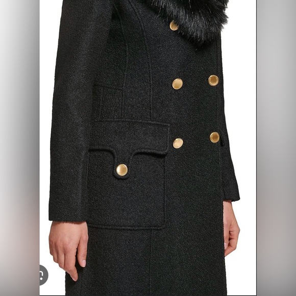 Guess peacoat with fur - Picture 2 of 15